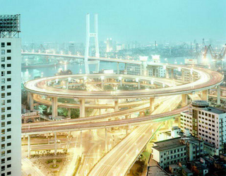 Illustration for article titled The Ghosts Of Tomorrow's Mega-Cities